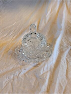2/50$ Vintage Clear Pressed-Glass Butter Dish with Lid